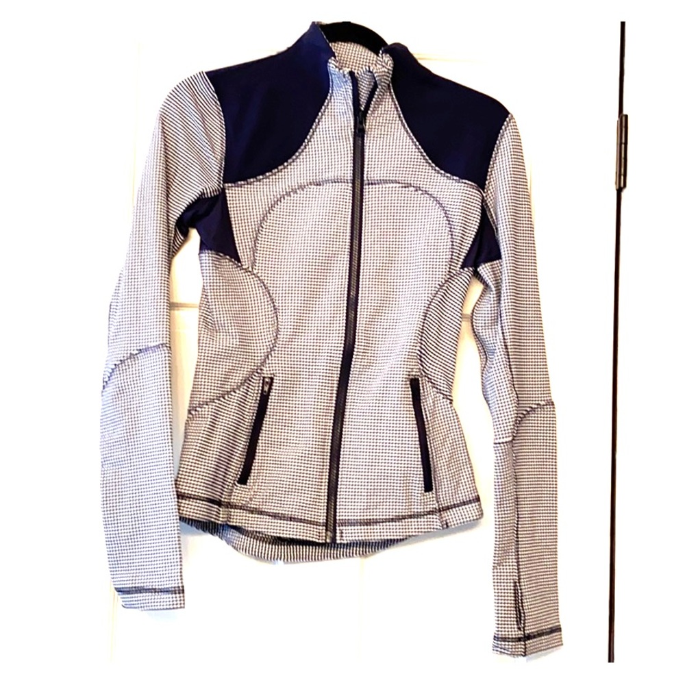 lululemon Navy Gringham Jacket Size 4